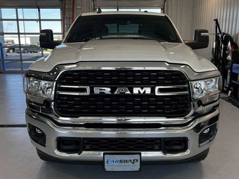 Used 2024 RAM 2500 Big Horn w/ Off Road Package image 7