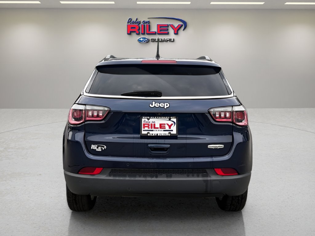 Used 2019 Jeep Compass Latitude w/ Cold Weather Group FWD image 5