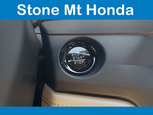 New 2025 Honda Accord LX image 30