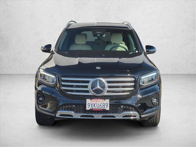 Used 2026 Mercedes-Benz GLB 250 image 2