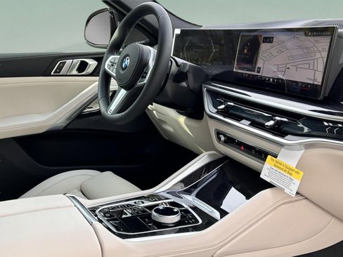 New 2026 BMW X6 xDrive40i w/ Executive Package image 26