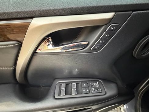 Used 2019 Lexus RX 350 AWD w/ Navigation Package image 28