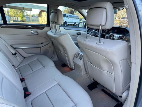 Used 2014 Mercedes-Benz E 350 Sedan image 15