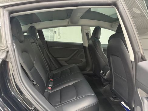 Used 2022 Tesla Model 3 RWD image 14