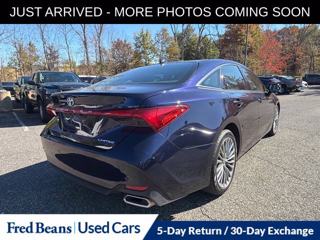 Used 2021 Toyota Avalon Limited w/ Advanced Safety Package FWD image 8