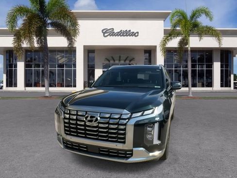 Used 2024 Hyundai Palisade Calligraphy image 5