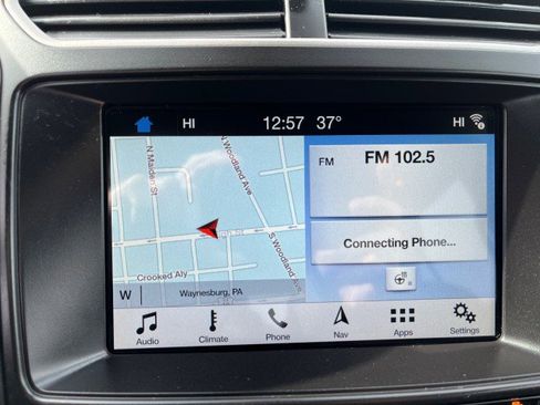 Used 2018 Ford Explorer XLT w/ Equipment Group 202A image 25