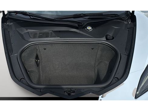 Used 2023 Chevrolet Corvette Stingray Preferred Cpe w/ Z51 Performance Package RWD image 21