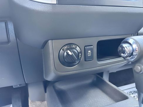 Used 2014 Nissan Xterra X image 20