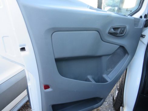 Used 2018 Ford Transit 250 148 High Roof image 26