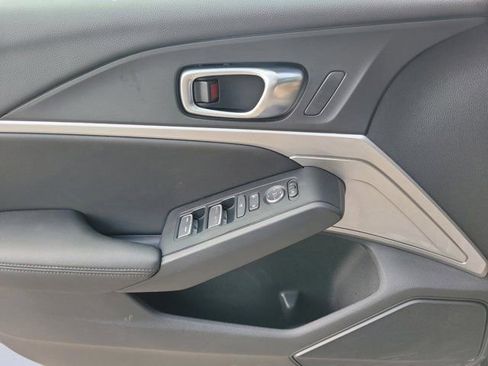 Used 2025 Acura Integra FWD image 12