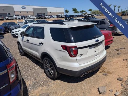 Used 2017 Ford Explorer Sport w/ Equipment Group 401A AWD/4WD image 9