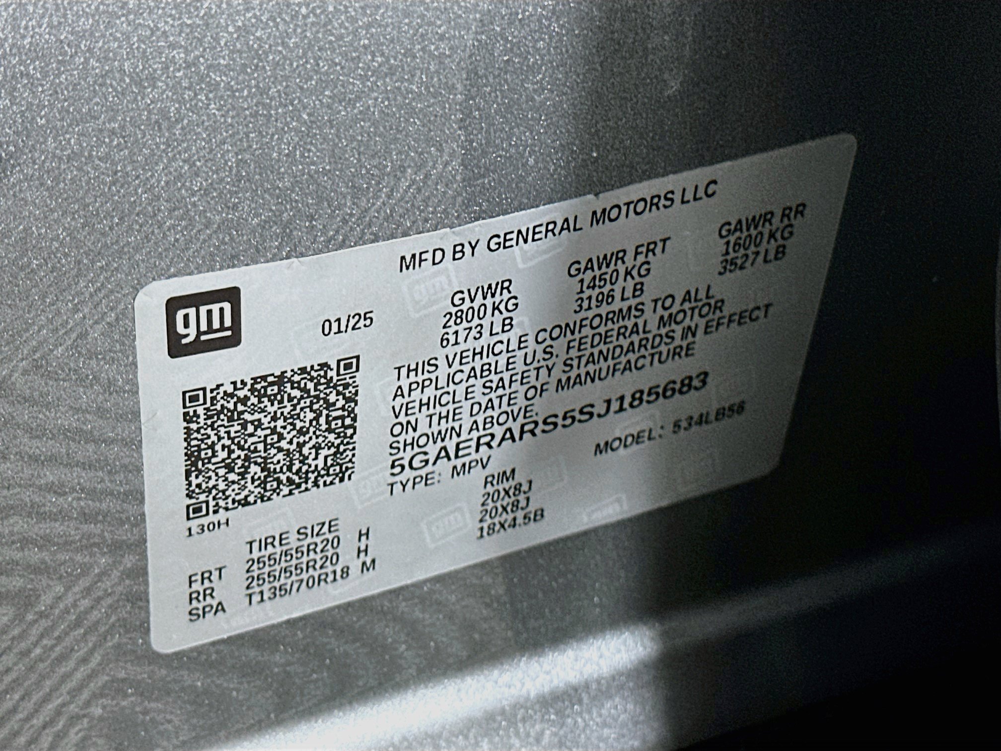 Used 2025 Buick Enclave Preferred FWD image 12