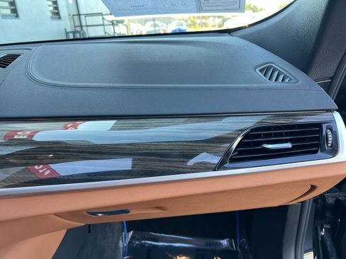 Used 2018 BMW 640i Gran Turismo xDrive w/ M Sport Package image 70