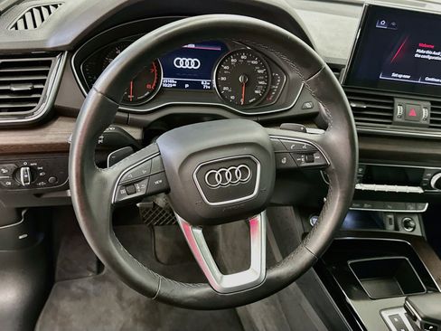 Used 2023 Audi Q5 2.0T Premium w/ Convenience Package AWD/4WD image 18