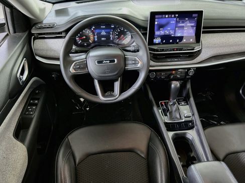 Used 2022 Jeep Compass Latitude AWD/4WD image 20