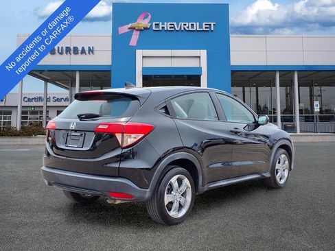 Used 2017 Honda HR-V LX image 5