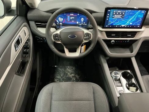 New 2026 Ford Explorer Active image 12