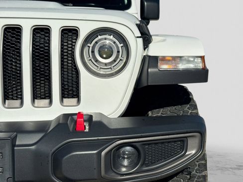 Used 2021 Jeep Wrangler Unlimited Rubicon w/ Uconnect 4C Nav & Sound Group AWD/4WD image 9