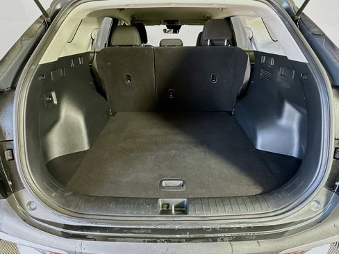 Used 2025 Kia Sportage LX image 27