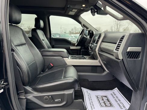 Used 2017 Ford F250 Lariat w/ Lariat Ultimate Package image 18