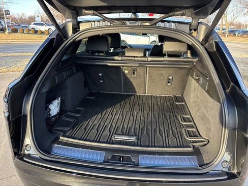 Used 2024 Land Rover Range Rover Velar Dynamic SE image 7