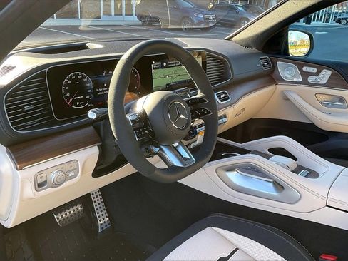 New 2026 Mercedes-Benz GLE 53 AMG 4MATIC Coupe image 6