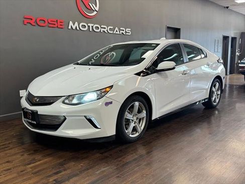 Used 2019 Chevrolet Volt LT image 1