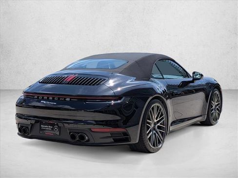 Used 2022 Porsche 911 Carrera RWD image 5