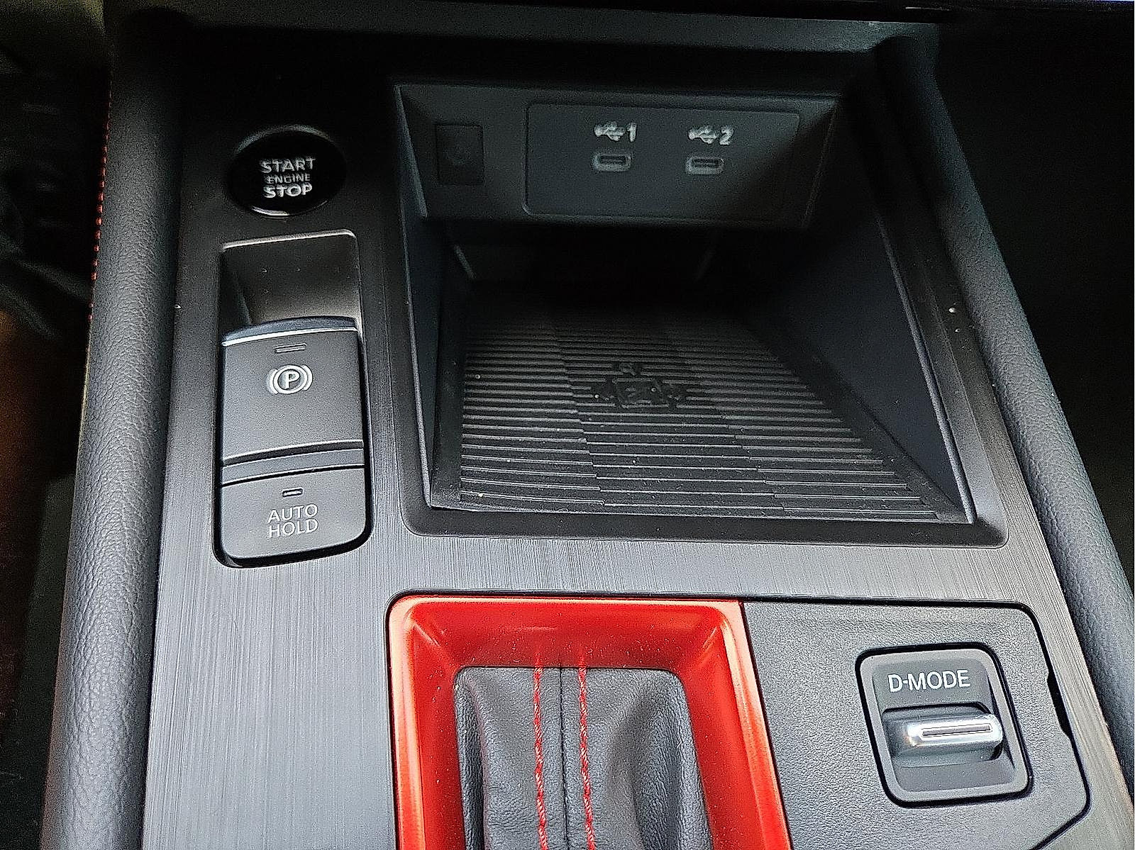 Used 2025 Nissan Kicks SR AWD/4WD image 45