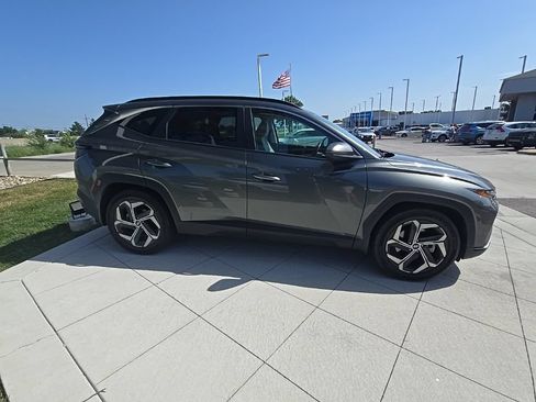 Used 2022 Hyundai Tucson SEL w/ Convenience + Premium Package FWD image 5