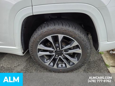 Used 2023 Jeep Grand Cherokee Overland AWD/4WD image 19