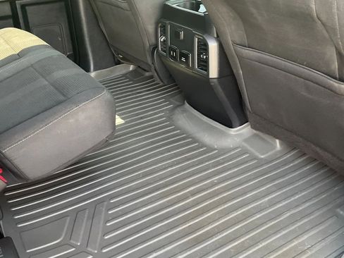 Used 2017 Ford F150 XLT w/ Equipment Group 302A Luxury image 32