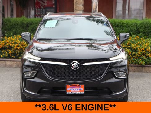Used 2024 Buick Enclave Essence w/ Sport Touring Edition FWD image 3