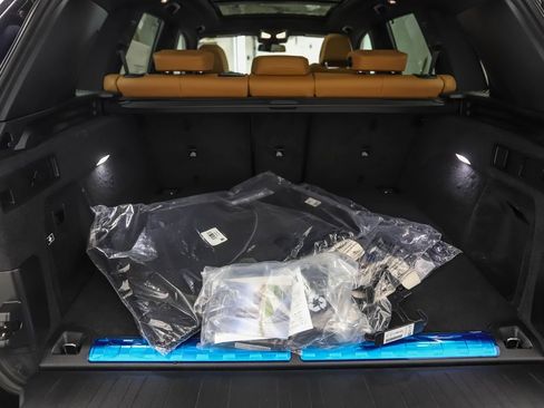 New 2026 BMW X5 xDrive50e w/ Executive Package image 23