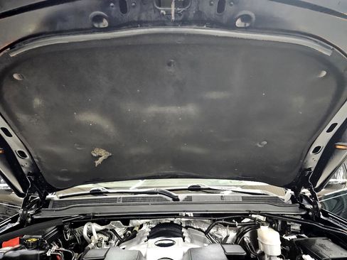 Used 2017 Cadillac Escalade ESV Premium Luxury image 48