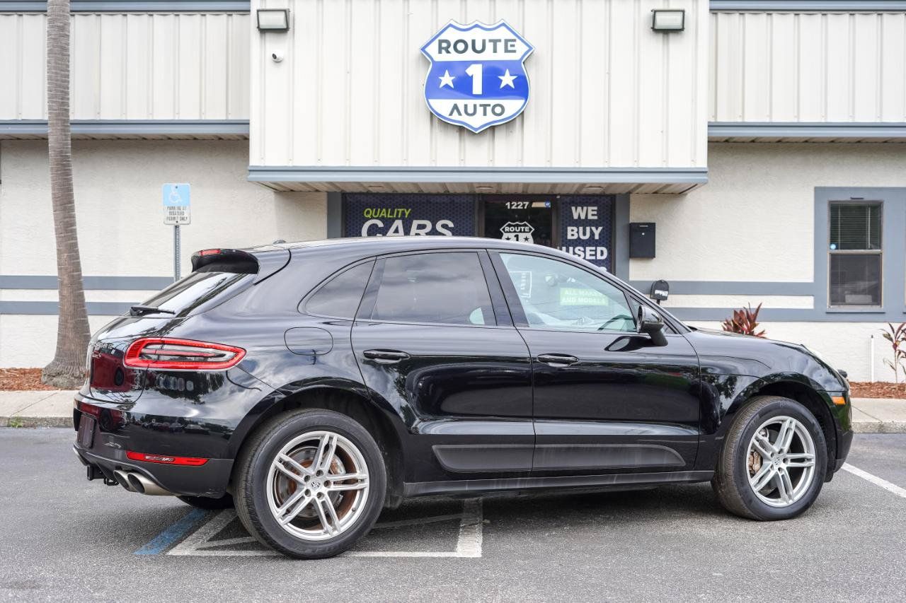 Used 2016 Porsche Macan S AWD/4WD image 4