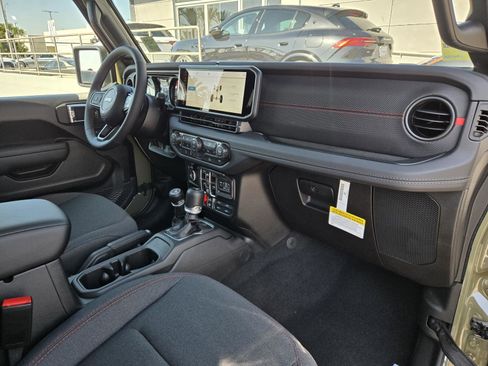 New 2026 Jeep Gladiator Rubicon w/ Steel Power Dome Hood Package image 34