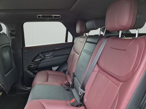 Used 2023 Land Rover Range Rover Sport SE Dynamic image 19