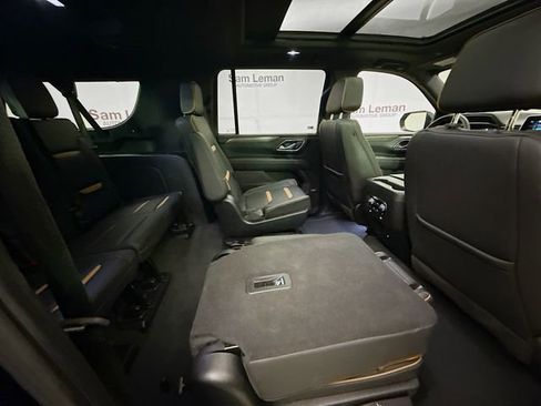 Used 2023 GMC Yukon XL AT4 w/ Technology Package image 31