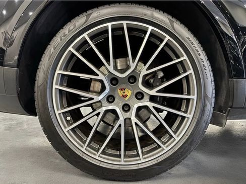 Used 2019 Porsche Cayenne AWD/4WD image 52