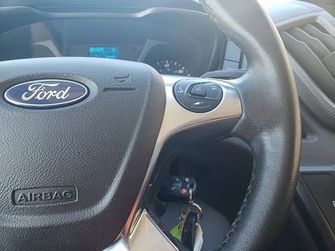 Used 2016 Ford Transit 150 XL image 18