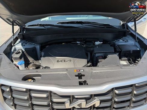 Used 2025 Kia Telluride S FWD image 21