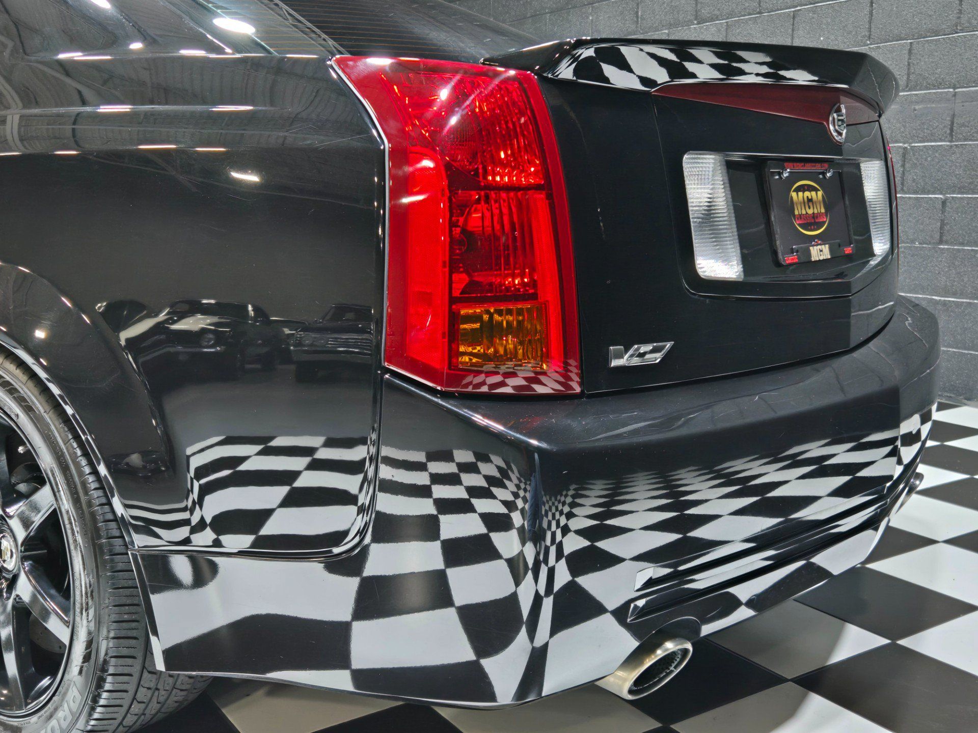 Used 2005 Cadillac CTS V RWD image 33