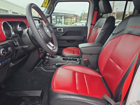 Used 2023 Jeep Wrangler Unlimited Rubicon 4xe AWD/4WD image 14