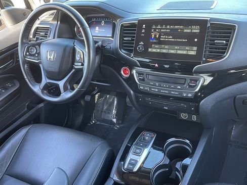 Used 2022 Honda Pilot Touring image 15