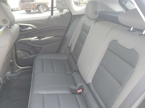 Used 2025 Chevrolet Trax ACTIV w/ Driver Confidence Package FWD image 23