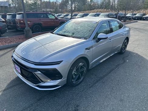 New 2026 Hyundai Sonata SEL FWD image 1