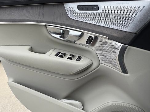 New 2026 Volvo XC90 B6 Ultra w/ Lounge Package image 17