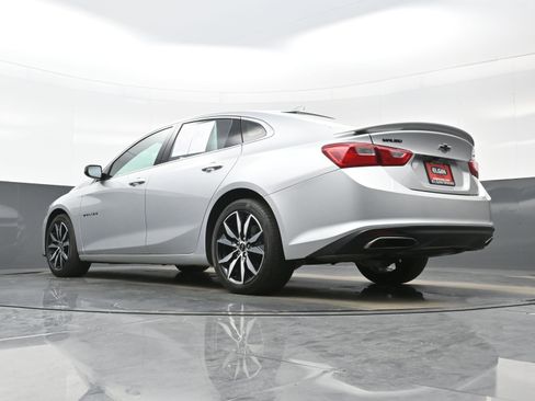Used 2020 Chevrolet Malibu RS FWD image 29